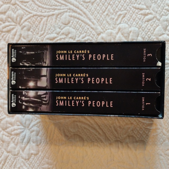 Smiley's People With Alec Guinness VHS 3 Video Tape British Drama Series 2002 - Picture 2 of 6